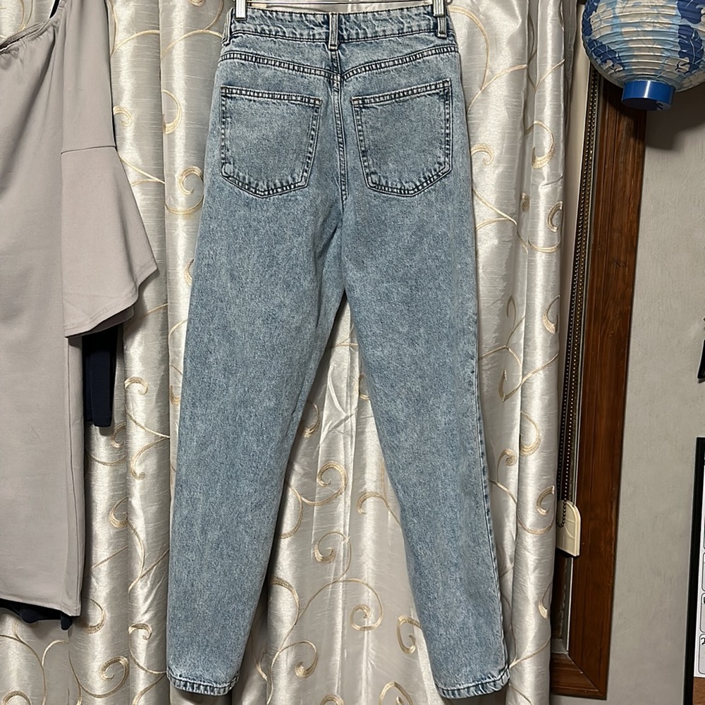 Mom jeans size US 4 - Picture 2 of 3